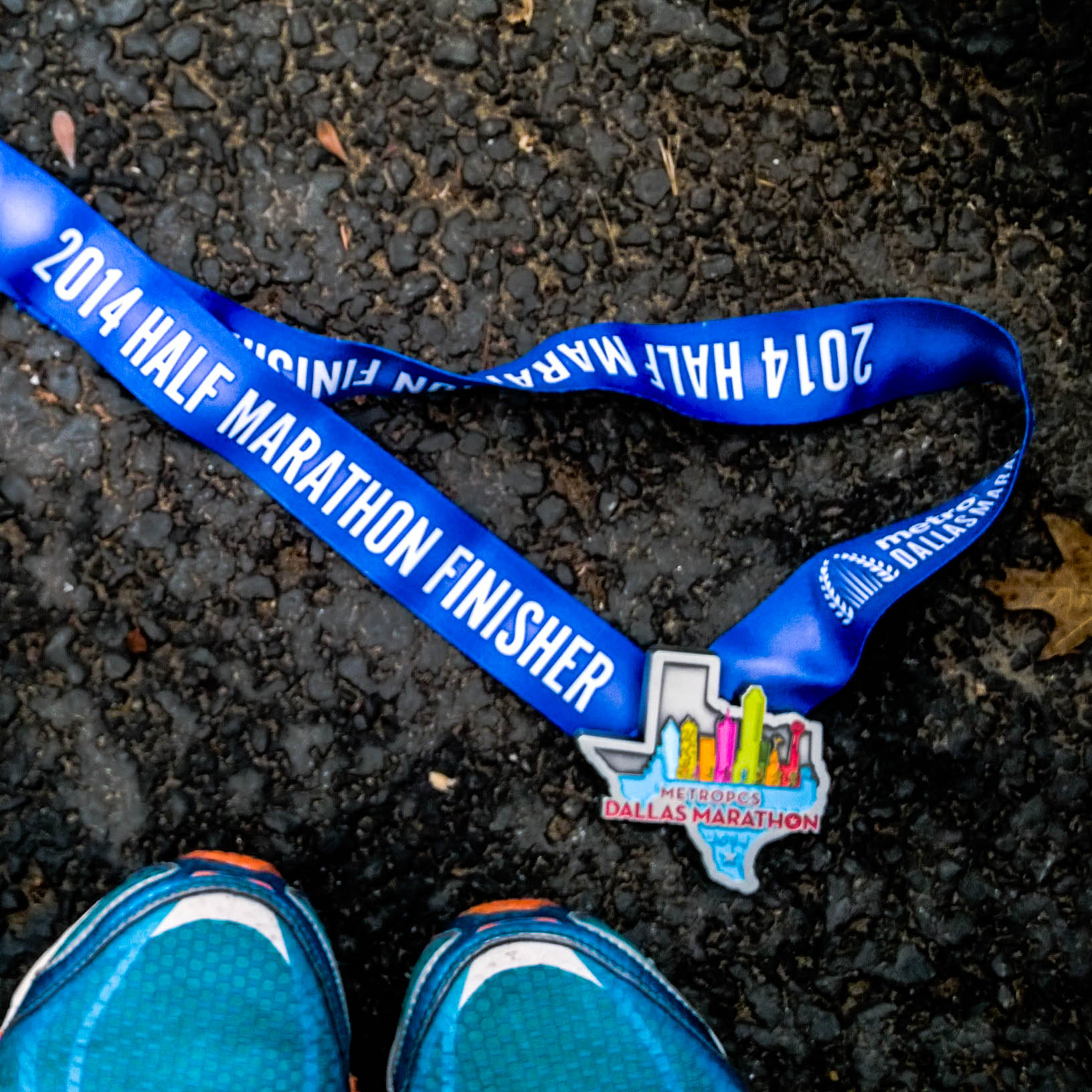 dallas marathon 2014 medal (3 of 1)