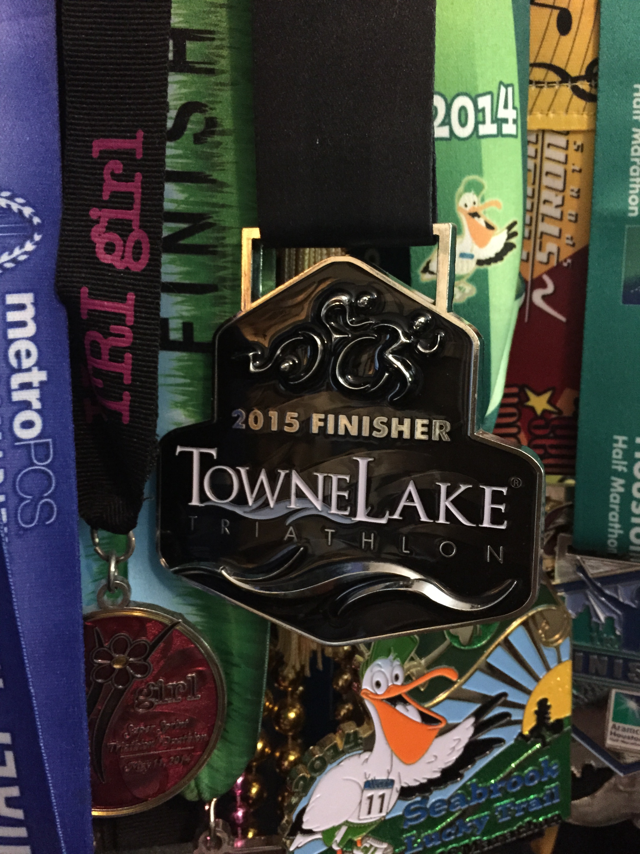 2015 Towne Lake Tri in Cypress Texas medal zoom