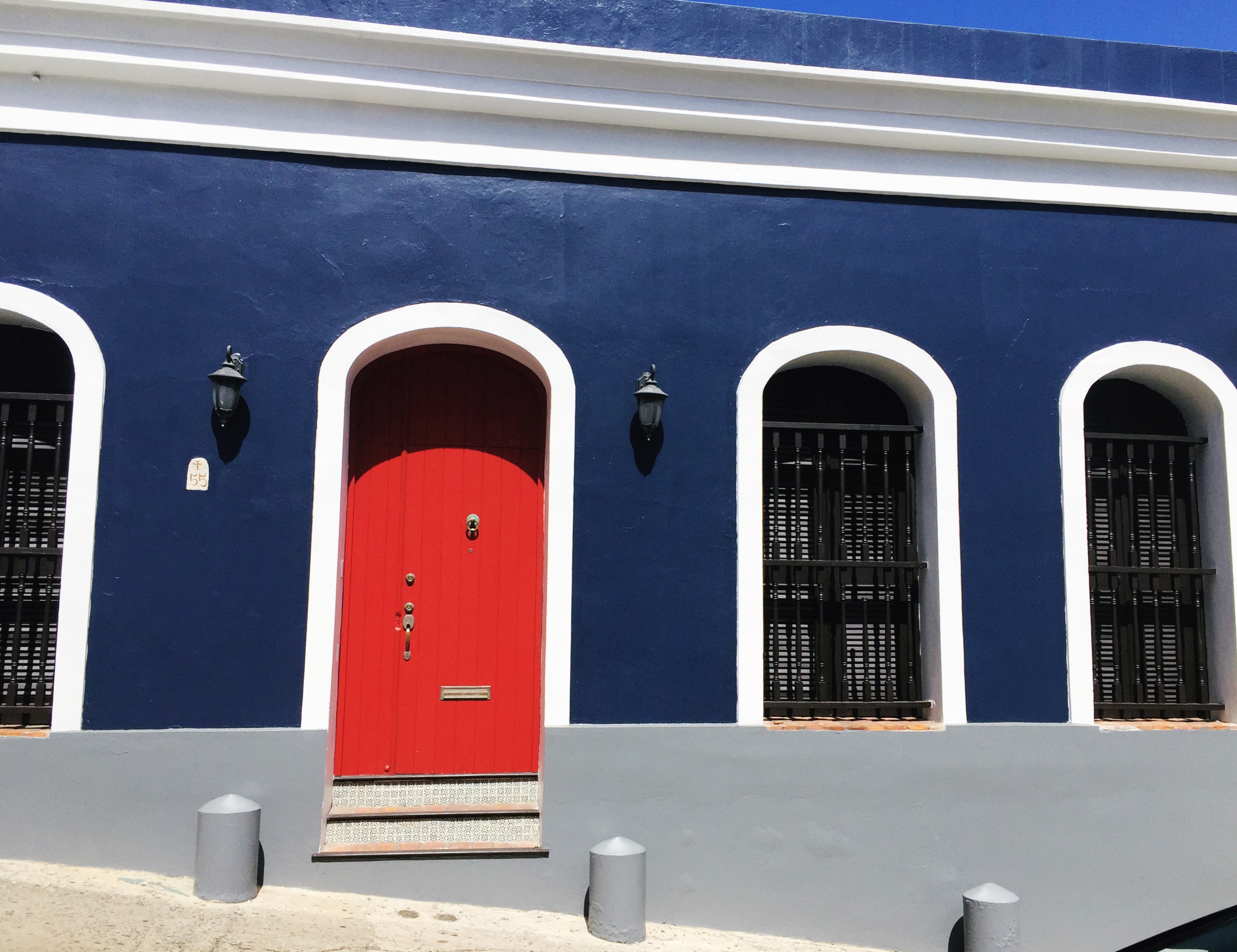 Everything is so colorful in Old San Juan, Puerto Rico!