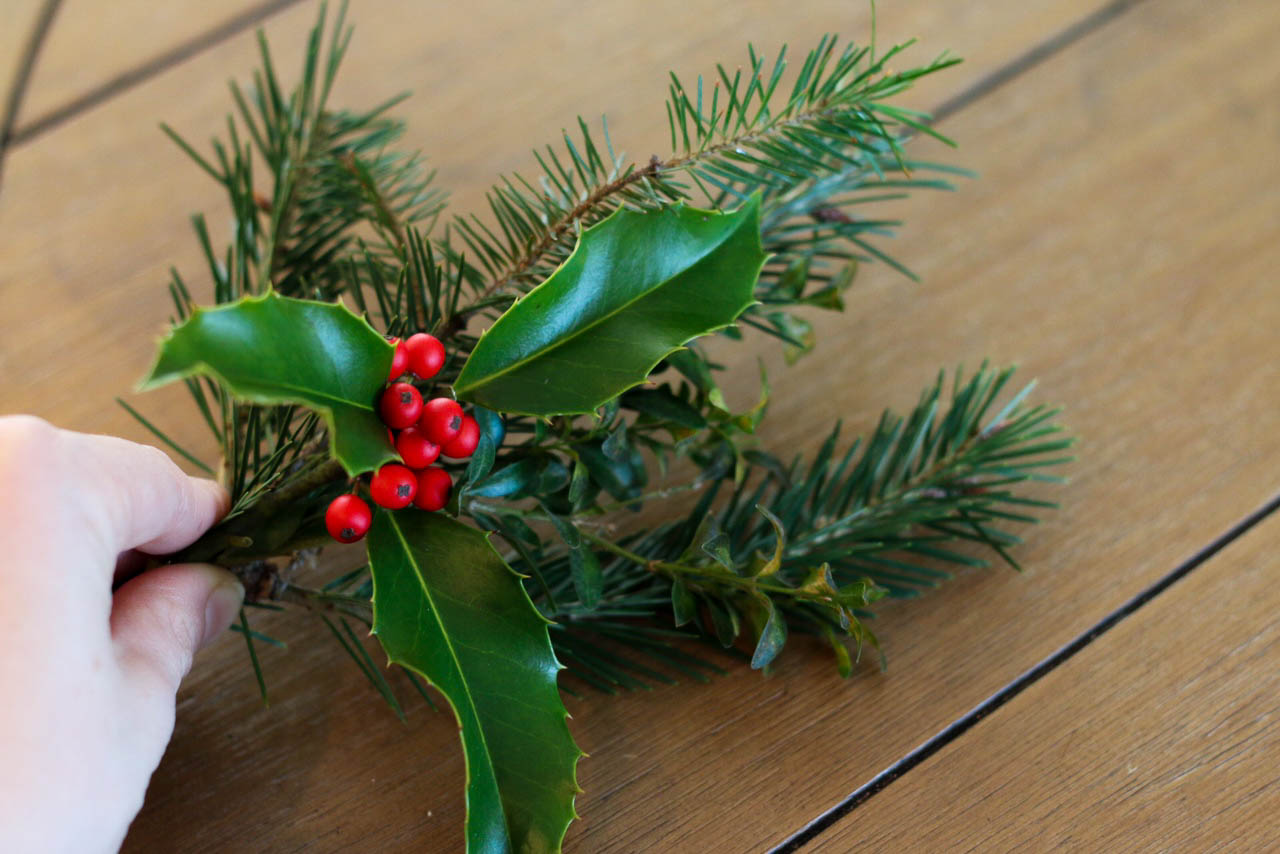 diy-natural-christmas-wreath-with-wire-hangers-or-a-hula-hoop-12