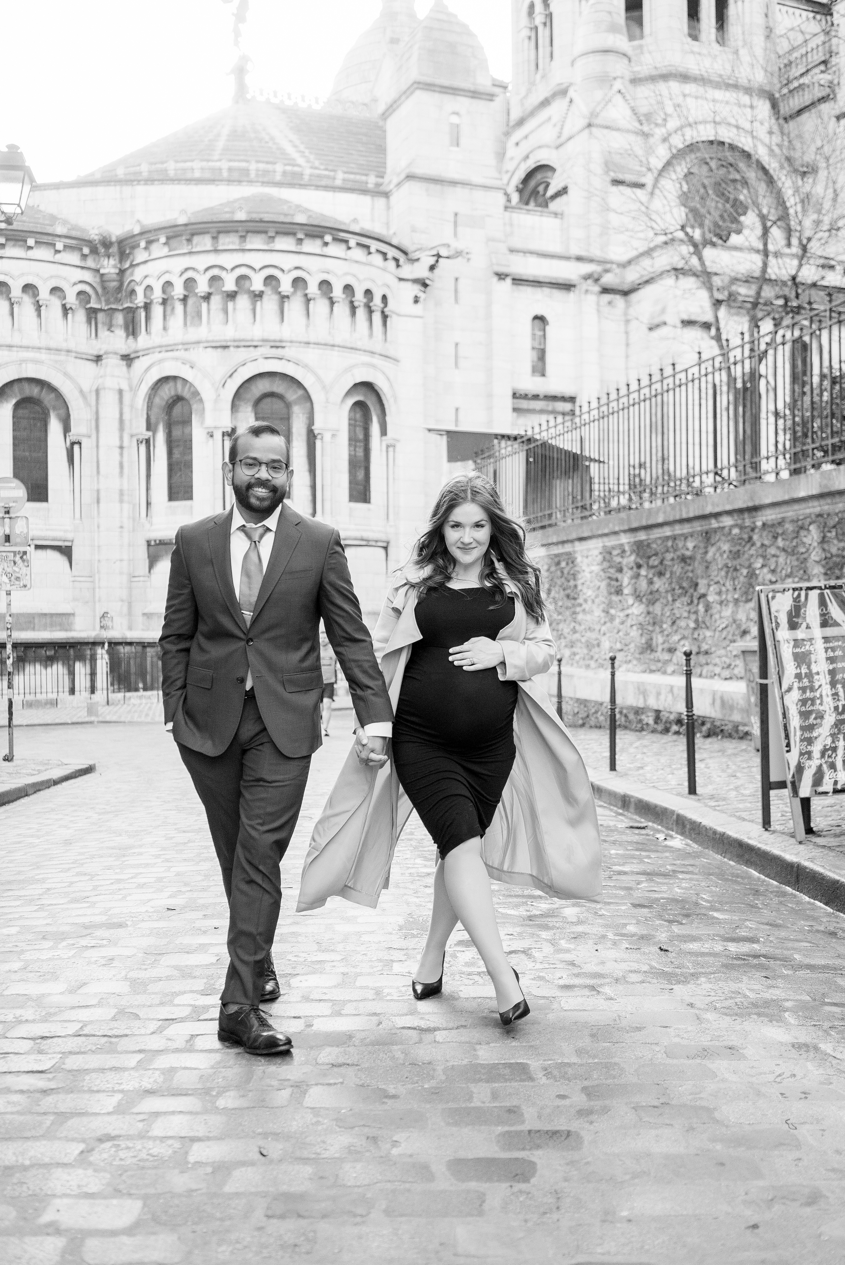 spring babymoon in Paris maternity shoot Sacré-Cœur Montmartre April 2018